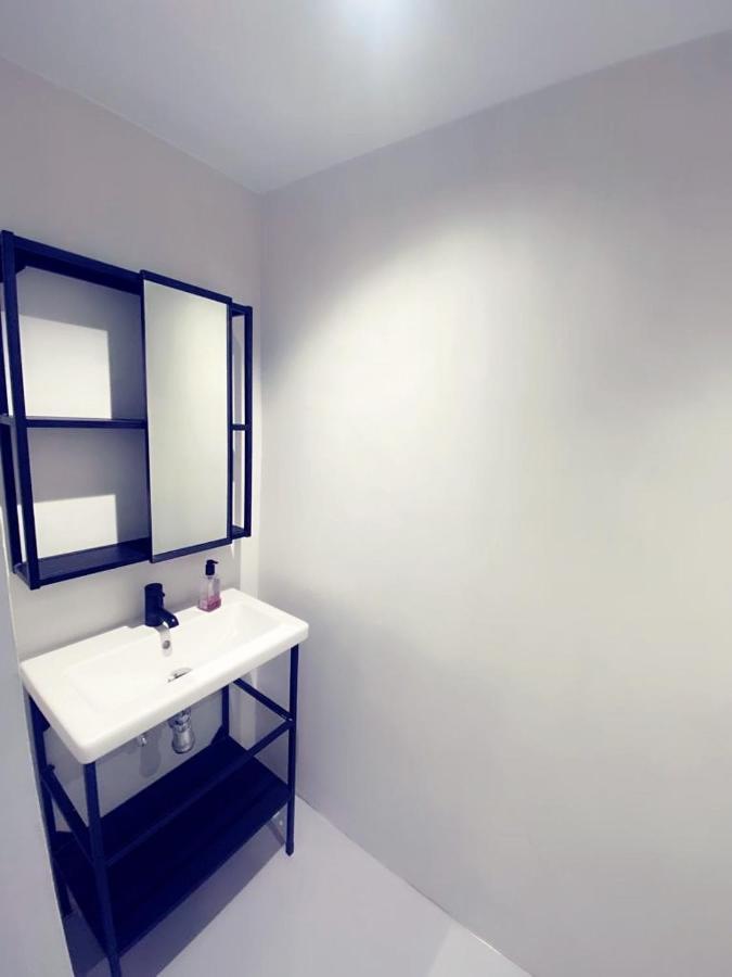 Hug Hotel2022 El Carrer del Canonge Экстерьер фото