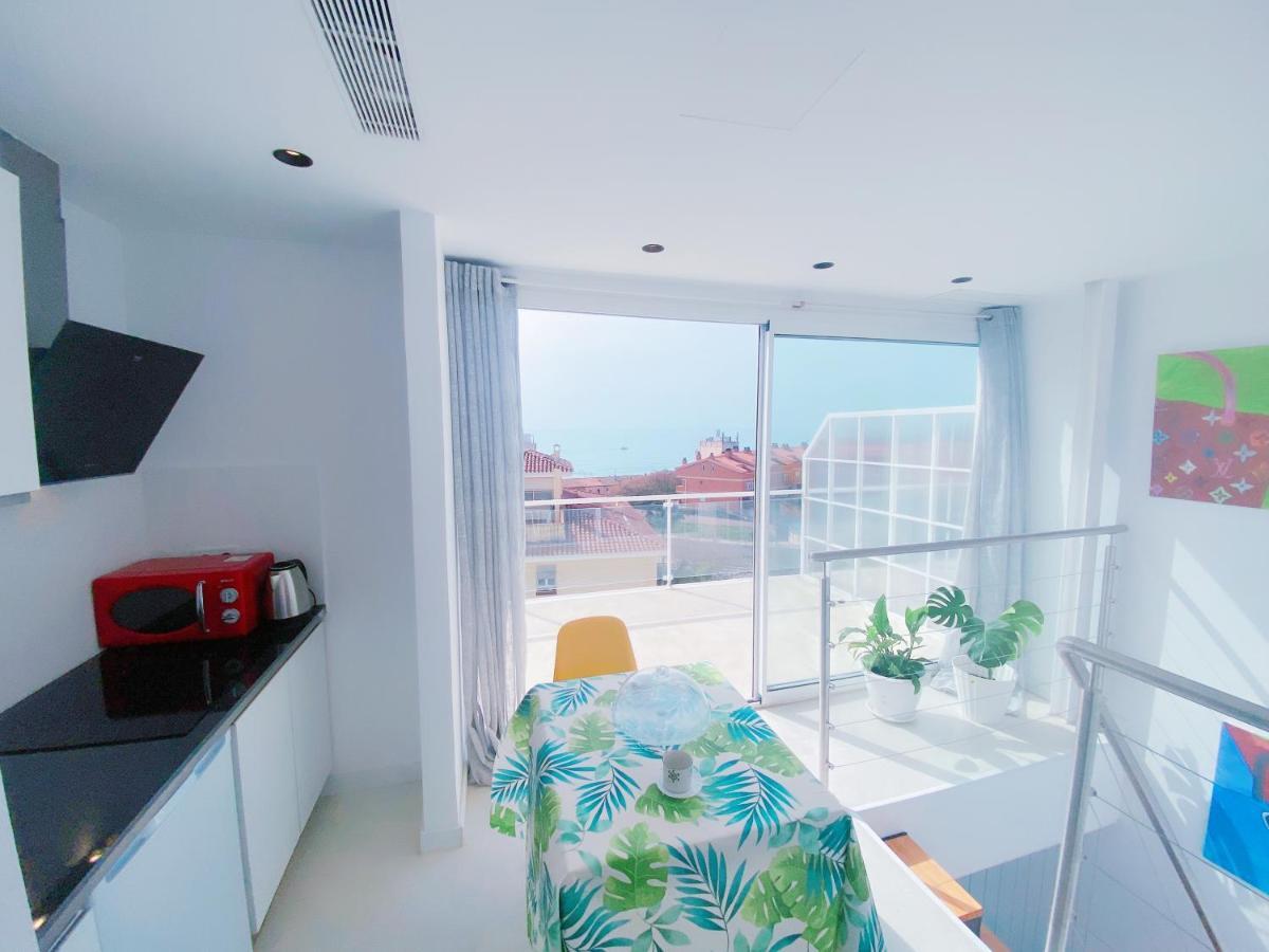 Hug Hotel2022 El Carrer del Canonge Экстерьер фото